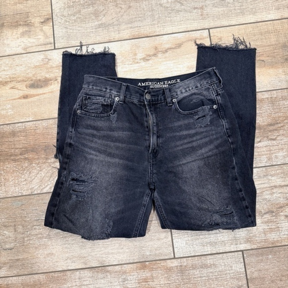 American Eagle | Black Mom Jeans Distressed